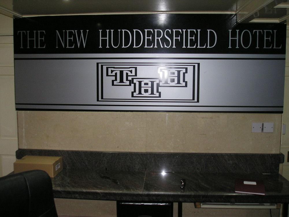Huddersfield Hotel Kültér fotó